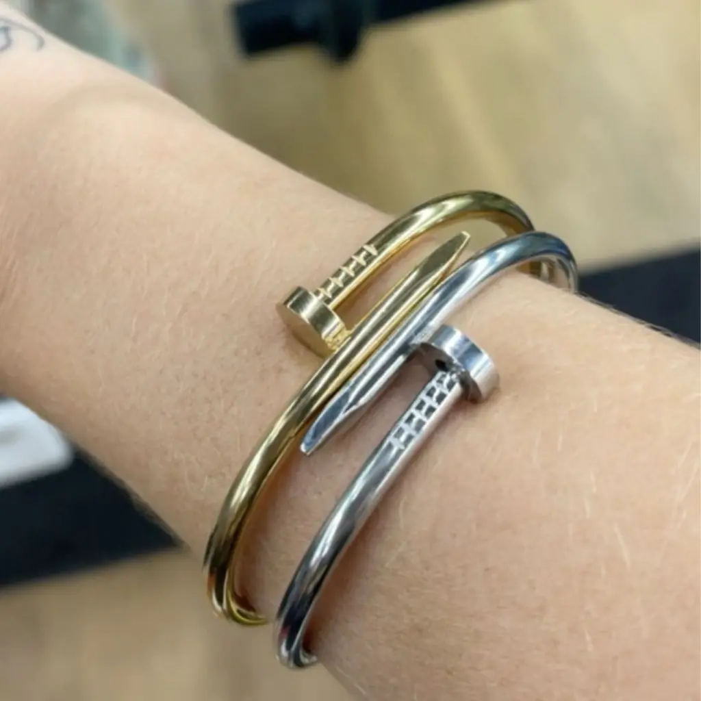 Bracelete Prego em Aço Inoxidável