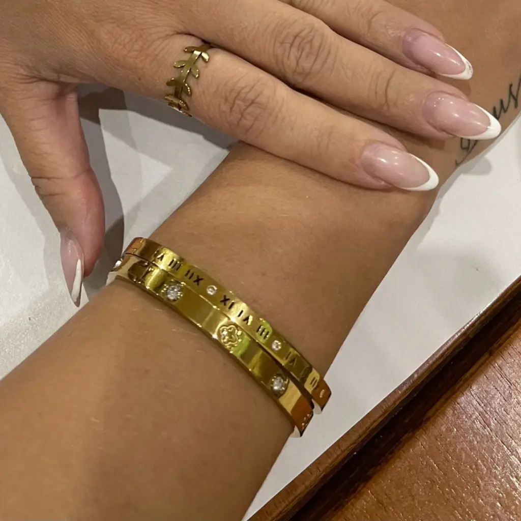 Bracelete Trevo Com Zircônias Aço Inoxidável